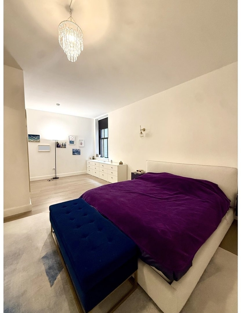 100 Barclay Street - Photo 5