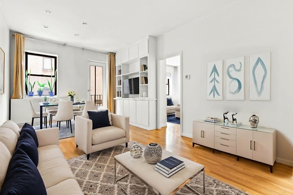 186 W 80th Street - Photo 0
