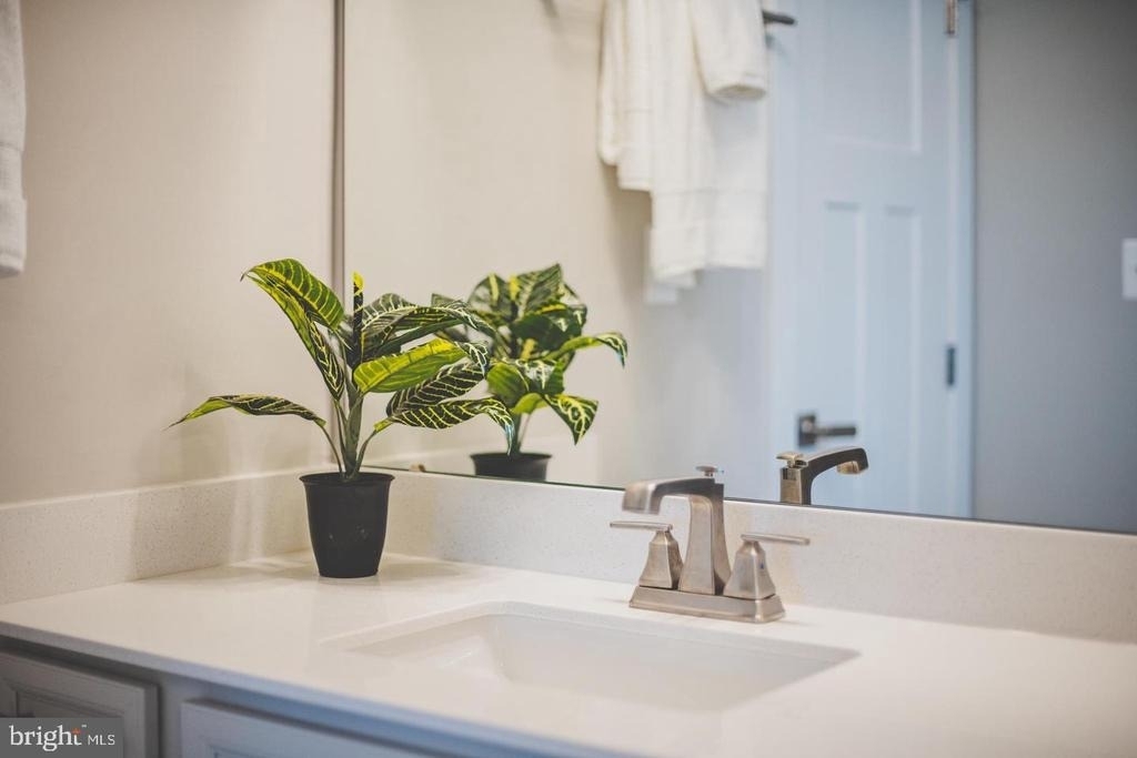 24274 Thurso Square - Photo 50