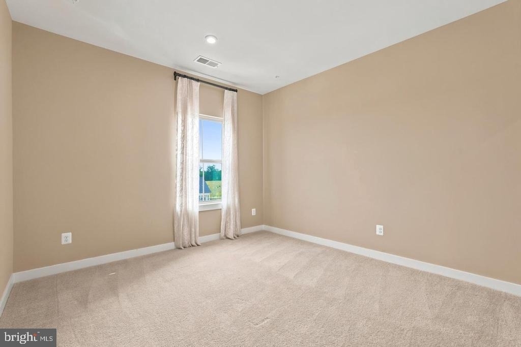 24274 Thurso Square - Photo 58