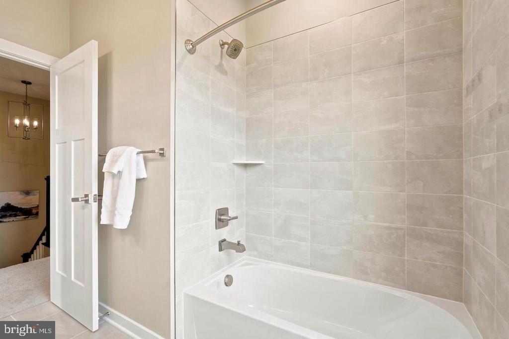 24274 Thurso Square - Photo 65