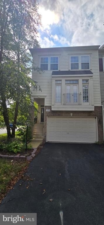 24704 Clock Tower Square - Photo 0