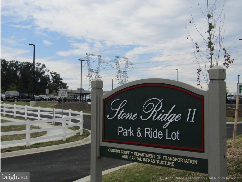 24704 Clock Tower Square - Photo 14
