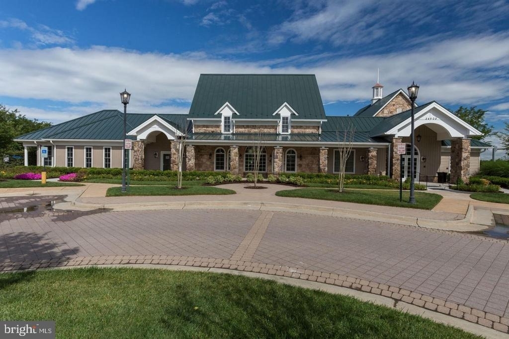 24704 Clock Tower Square - Photo 17