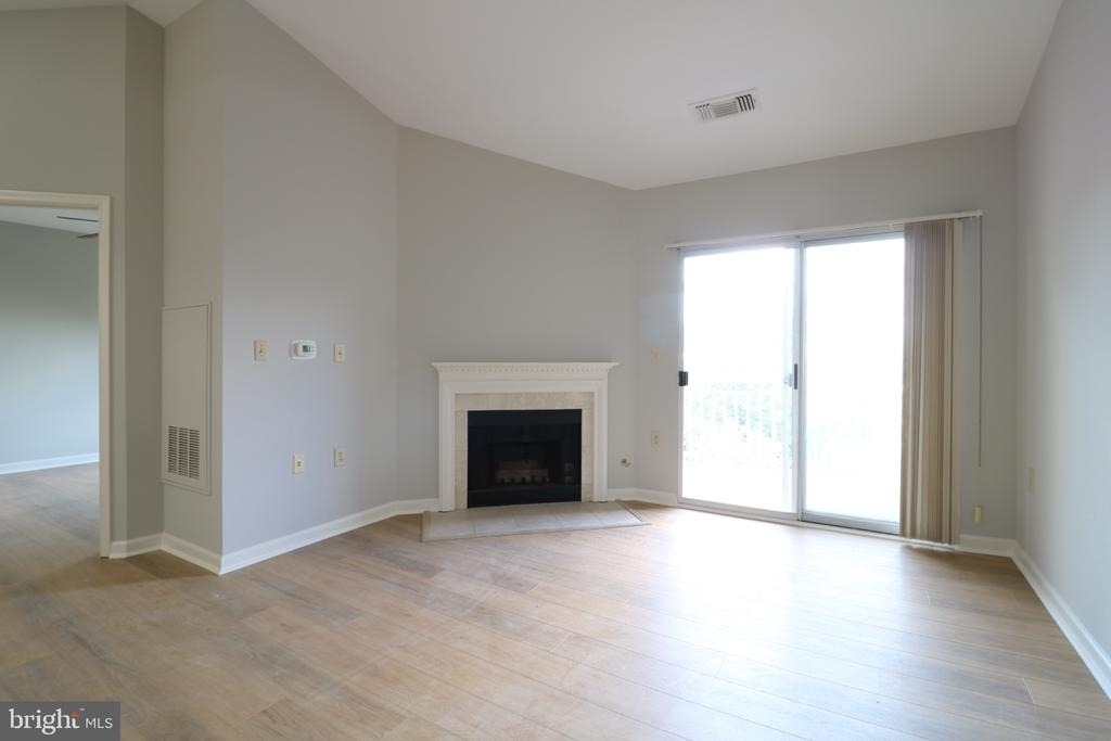 2204 Westcourt Lane - Photo 6