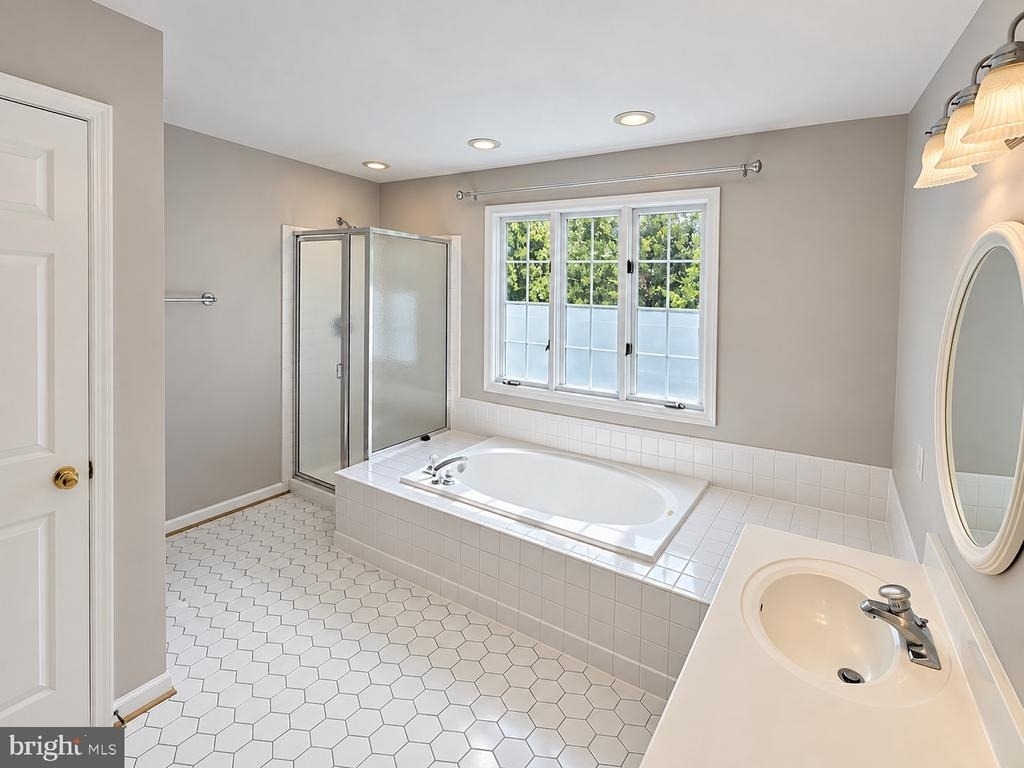 6503 Susan Barkley Court - Photo 15