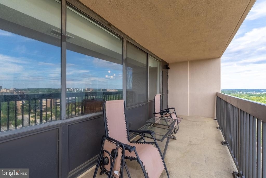 3713 S George Mason Drive - Photo 23