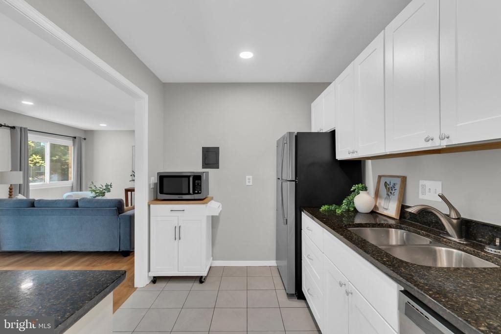 2908 Kings Chapel Road - Photo 10