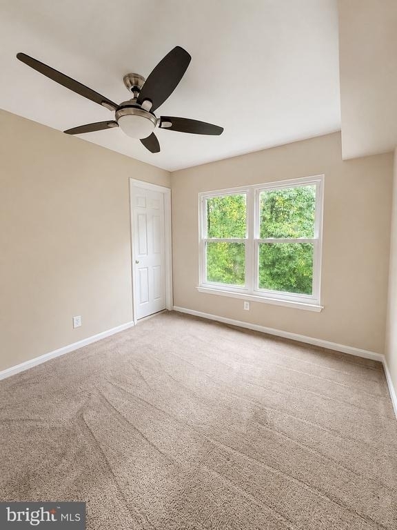 5800 Orchard Hill Court - Photo 11