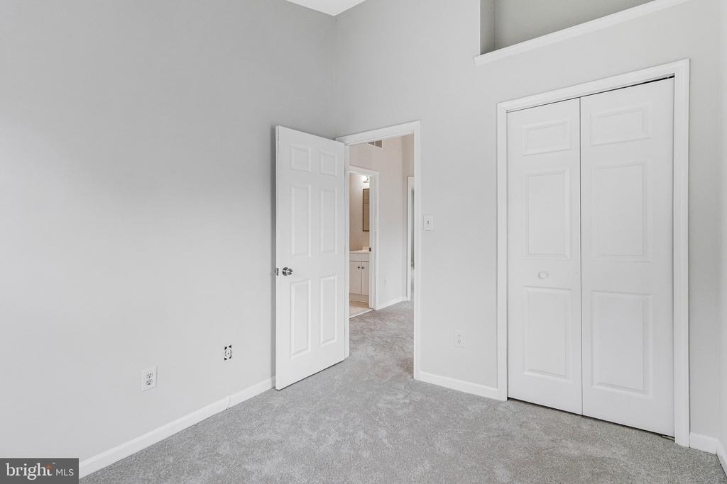 208 Ellsworth Street - Photo 22
