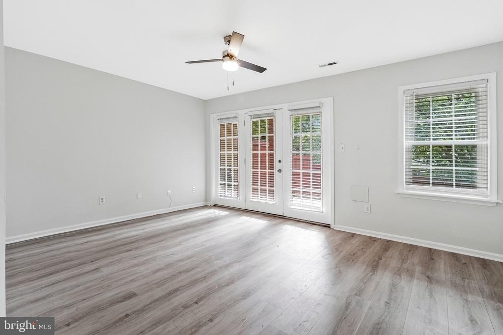 208 Ellsworth Street - Photo 30