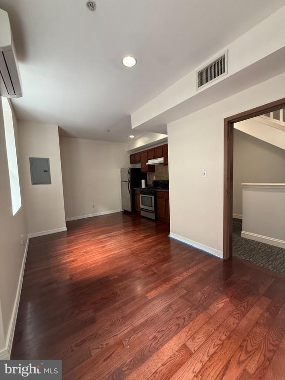 118 S 12th Street - Photo 2