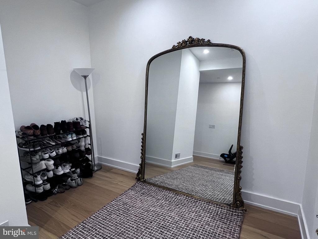 1748 N Hope Street - Photo 4