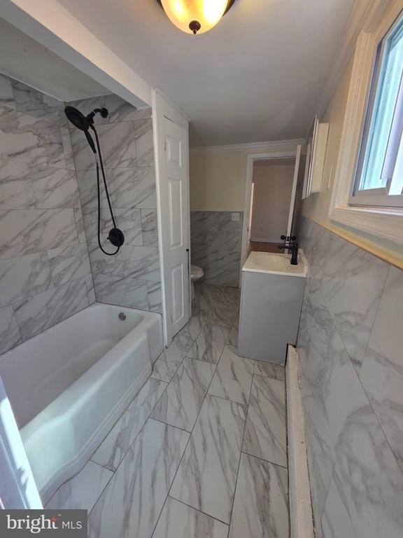 1137 Buttonwood Street - Photo 14