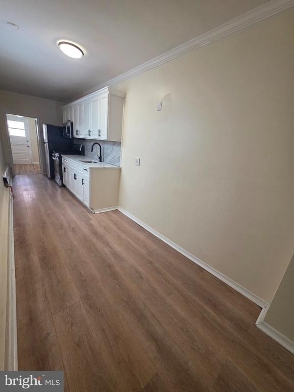 1137 Buttonwood Street - Photo 3