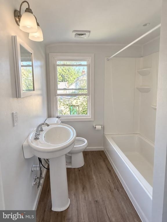 1018 W Browning Road - Photo 3