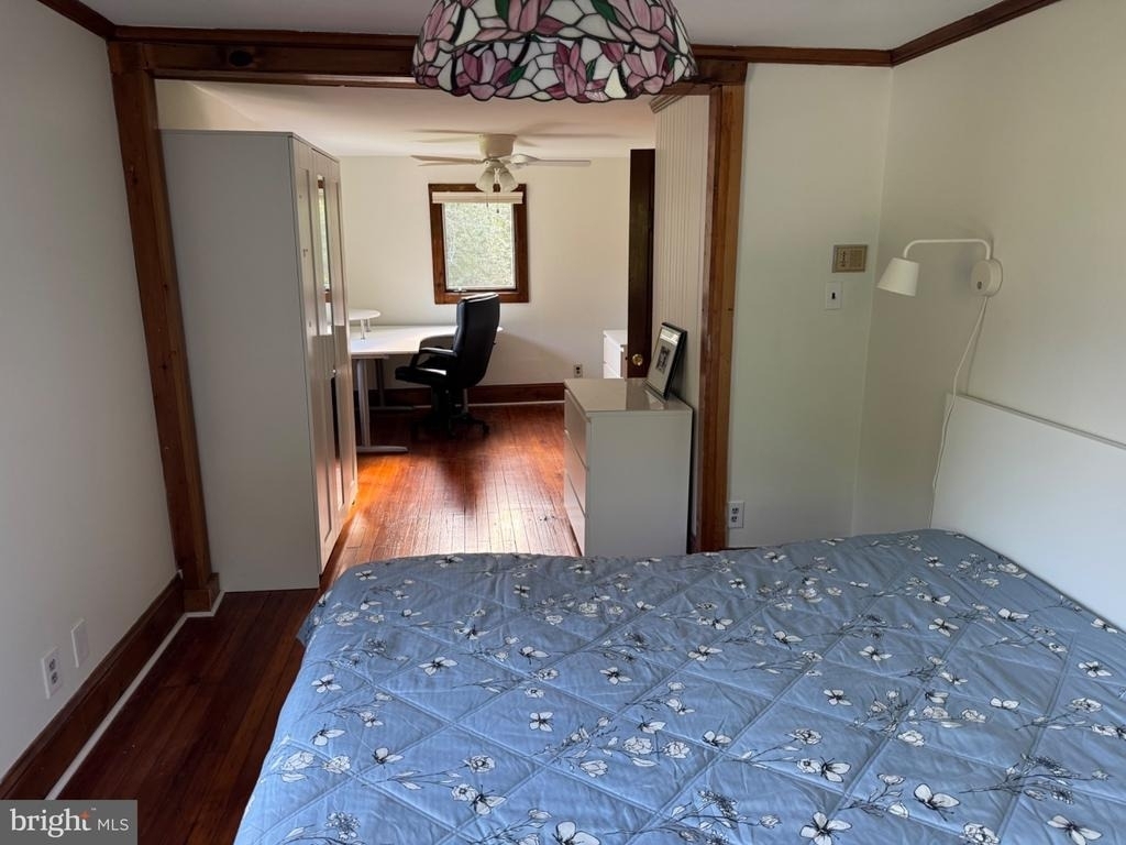 308 W Pages Lane - Photo 10