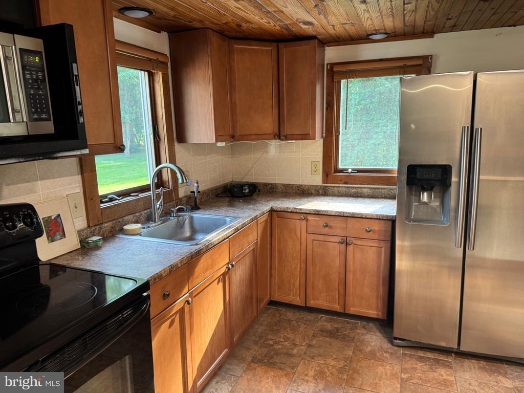308 W Pages Lane - Photo 4
