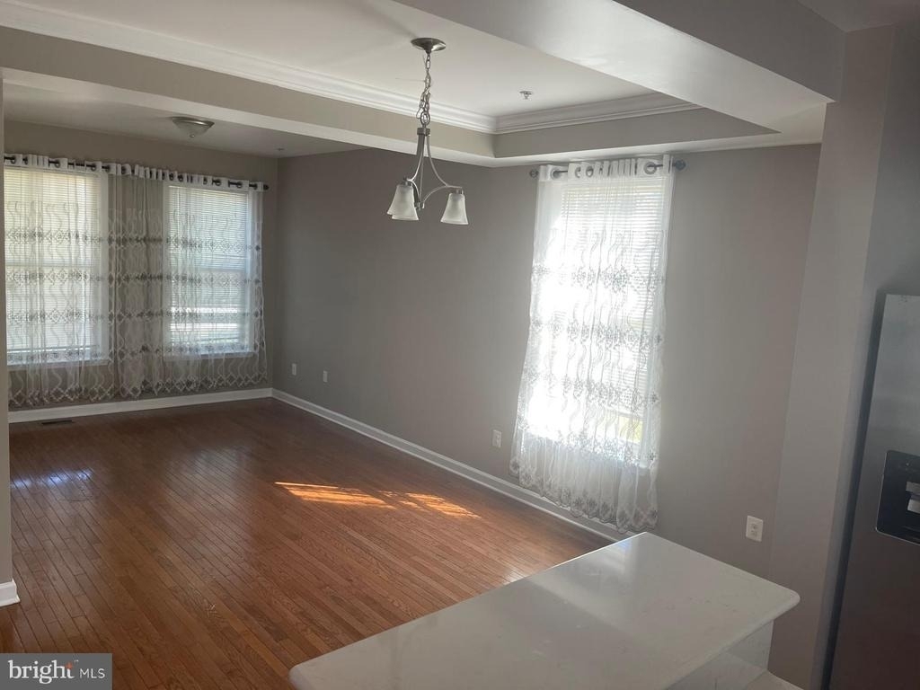 9012 Chestnut Avenue - Photo 6