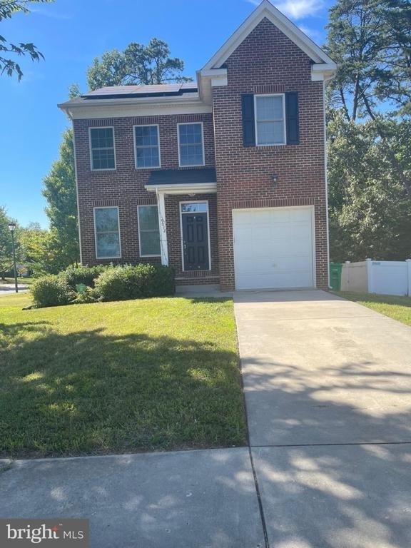 9012 Chestnut Avenue - Photo 0
