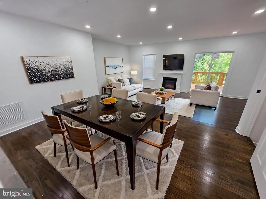 23 Grotto Court - Photo 1