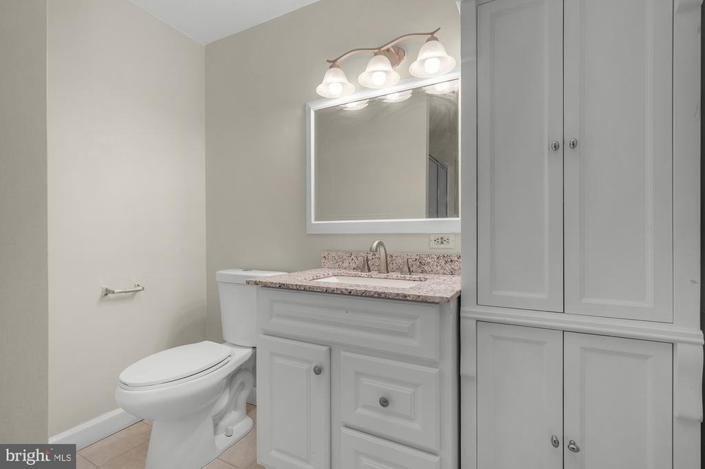 10738 Bridlerein Terrace - Photo 17