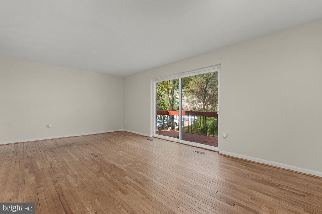 10738 Bridlerein Terrace - Photo 4