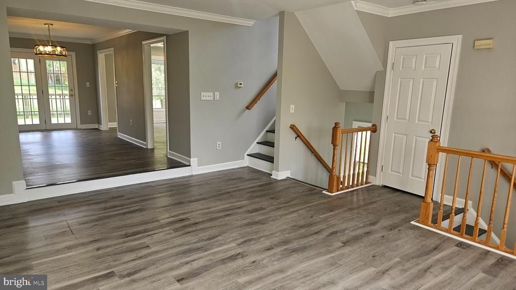 6089 Flagstone Court - Photo 2