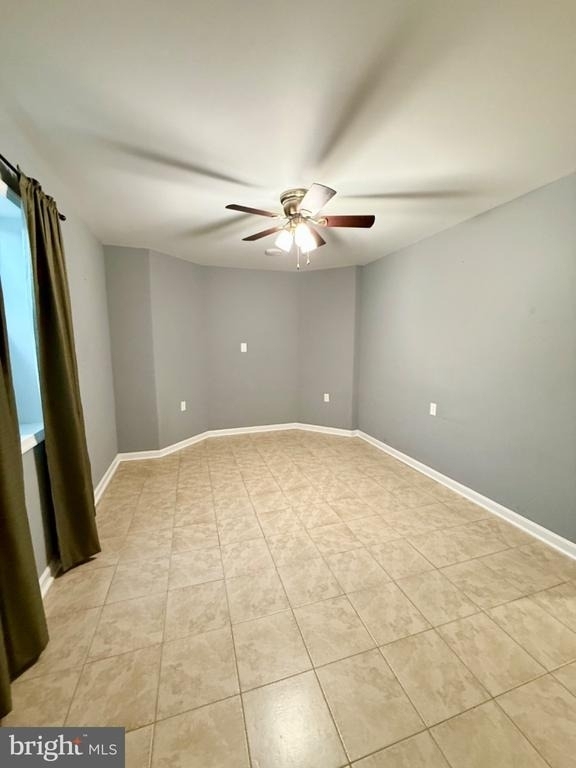 2608 Capital Court - Photo 15