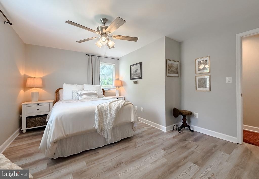 4985 Solomons Island Road - Photo 16