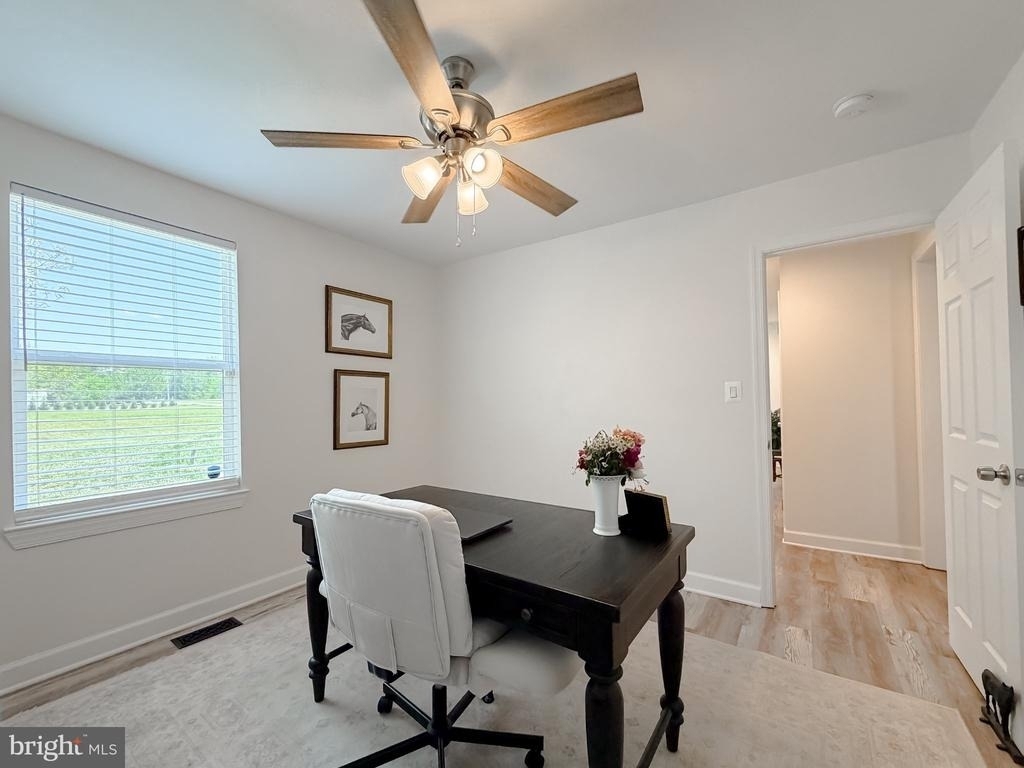 4985 Solomons Island Road - Photo 26