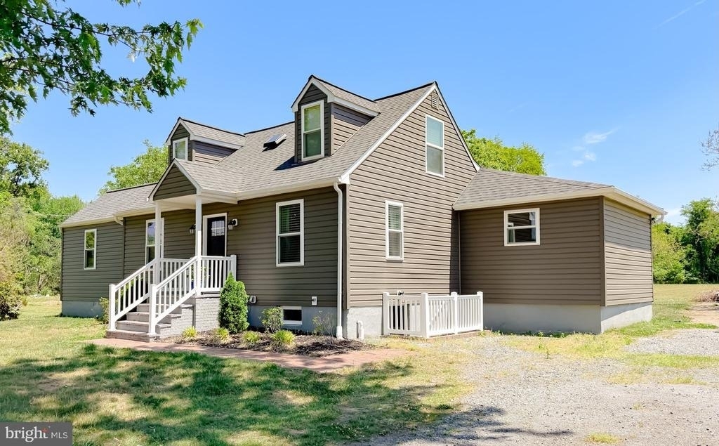 4985 Solomons Island Road - Photo 0
