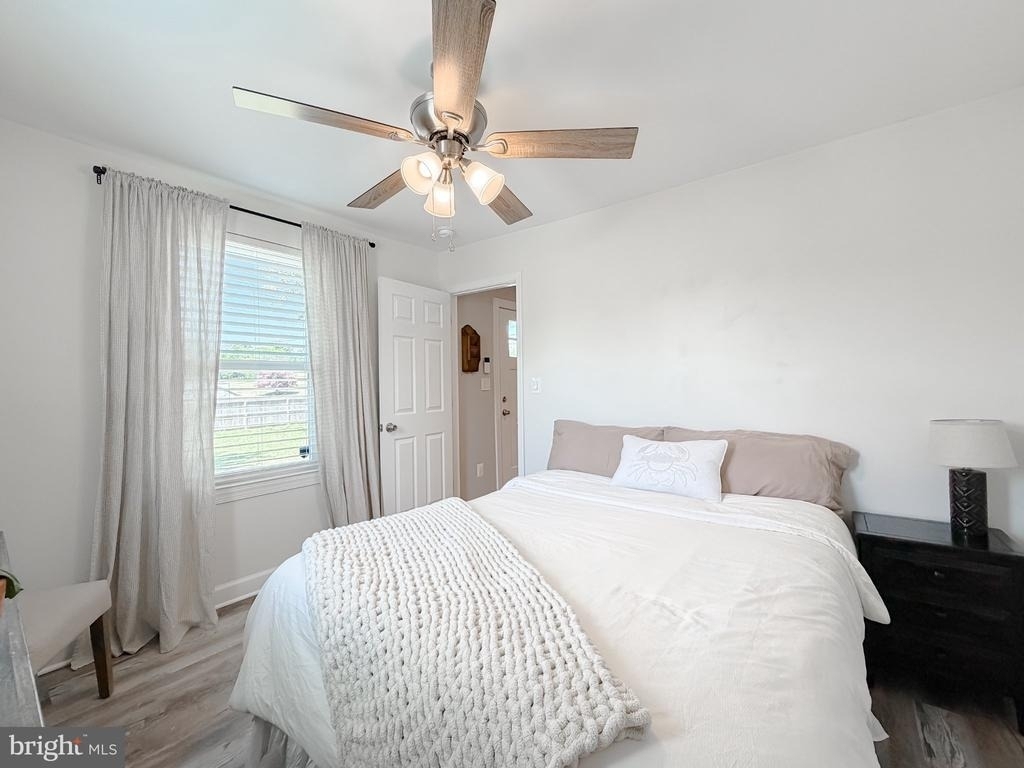 4985 Solomons Island Road - Photo 17