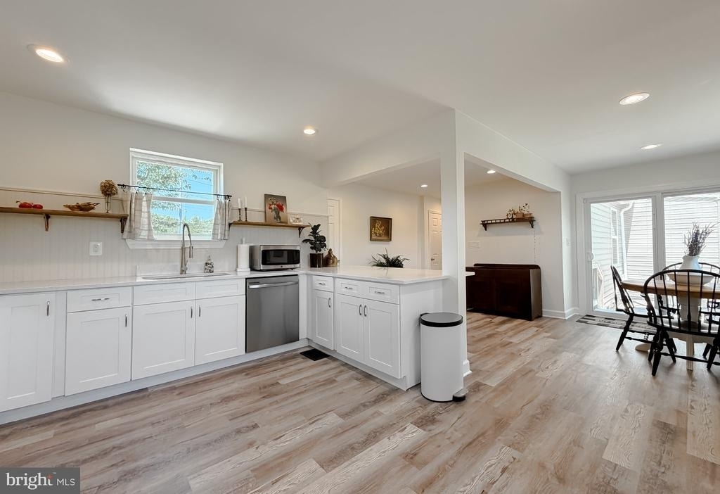 4985 Solomons Island Road - Photo 11