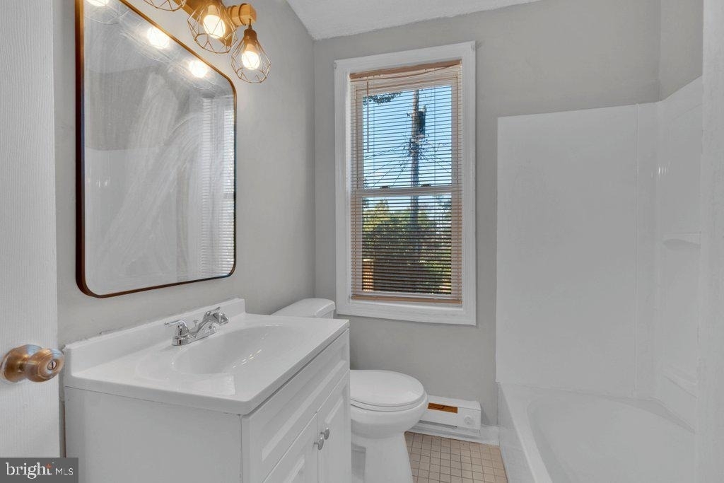 510 S Smallwood Street - Photo 1