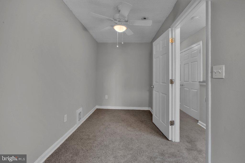 510 S Smallwood Street - Photo 3