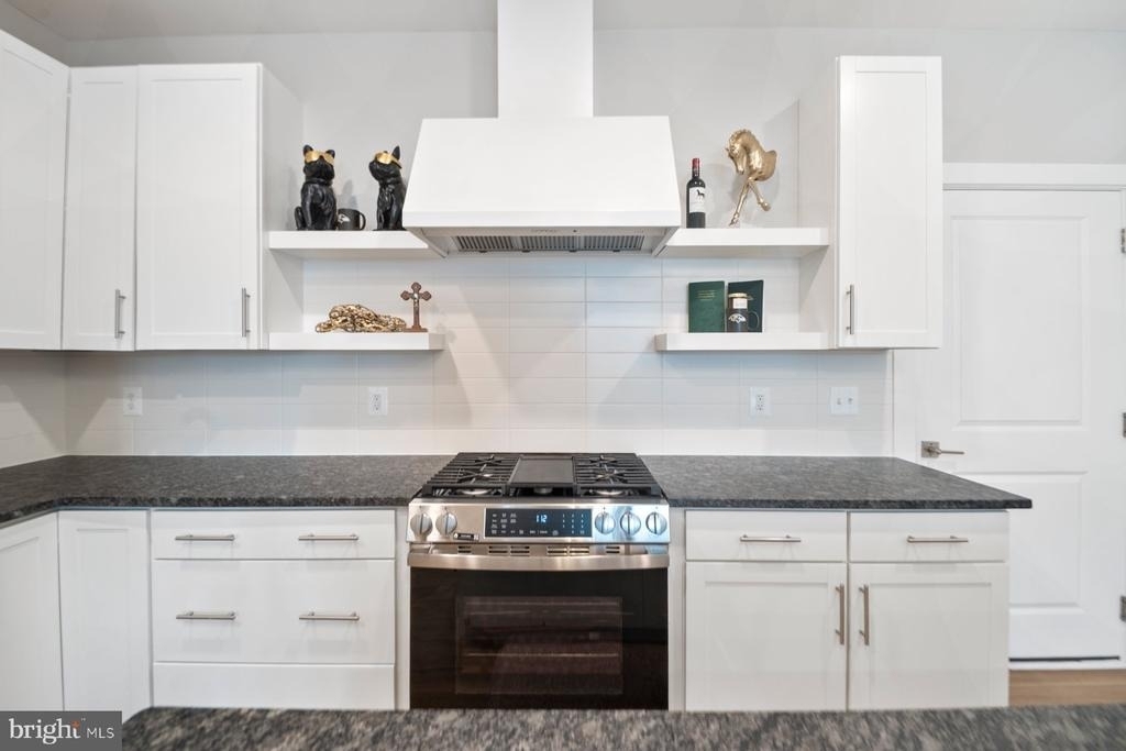 2506 W Peninsula Drive - Photo 11