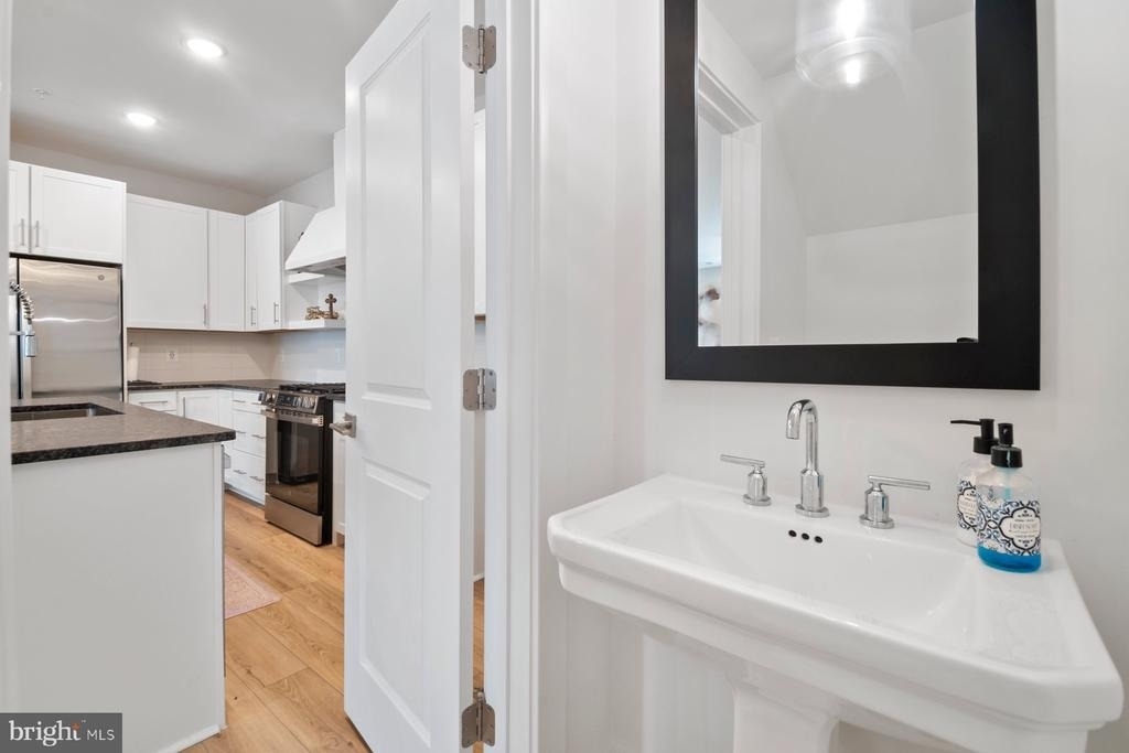 2506 W Peninsula Drive - Photo 7