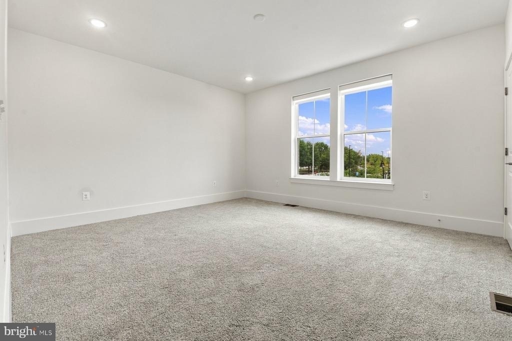 2506 W Peninsula Drive - Photo 19