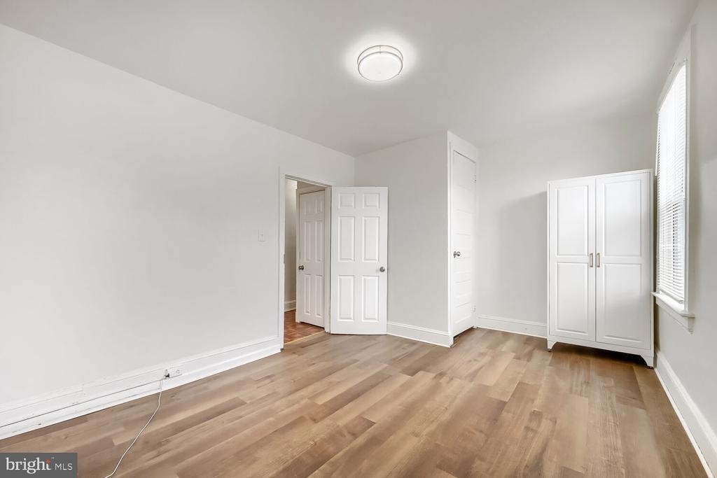 3223 Elmley Avenue - Photo 16