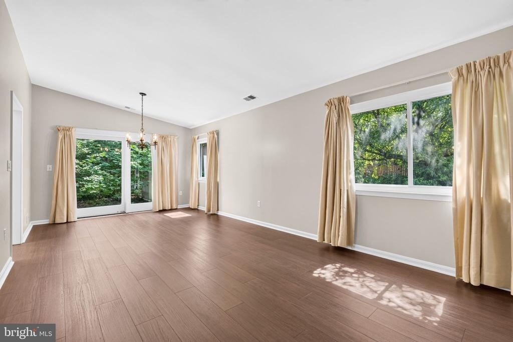 6 Youngs Farm Court - Photo 5