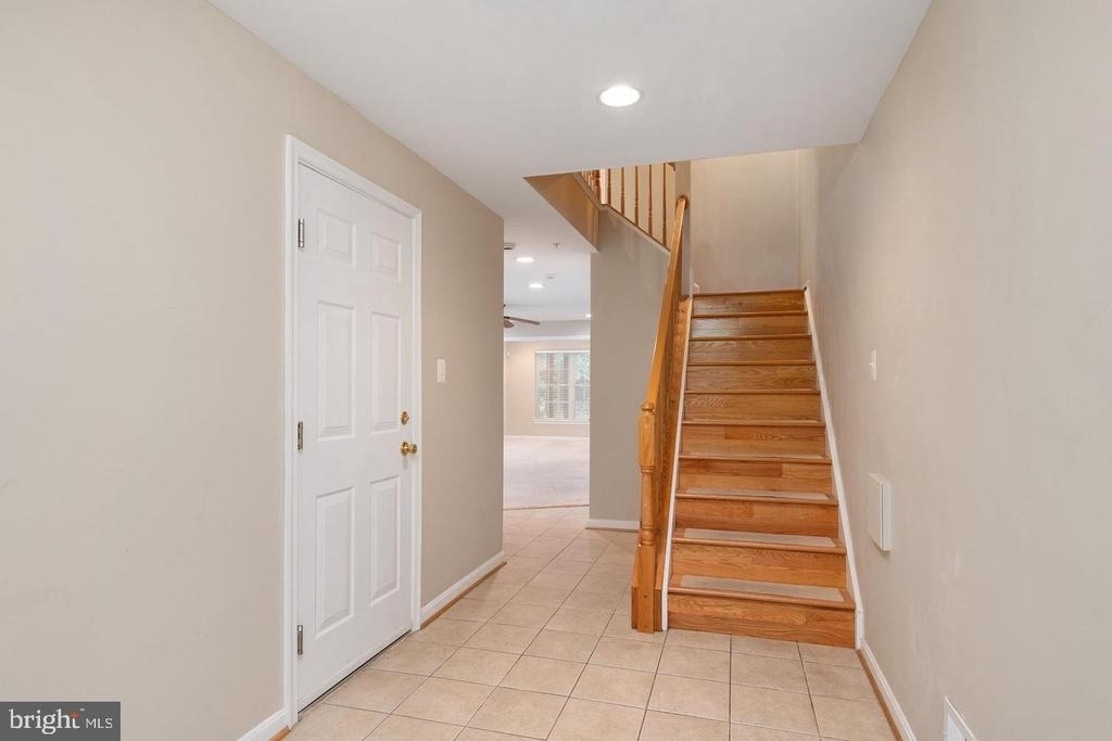 2418 Killarney Terrace - Photo 11