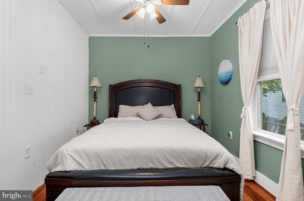 526 James Avenue - Photo 9