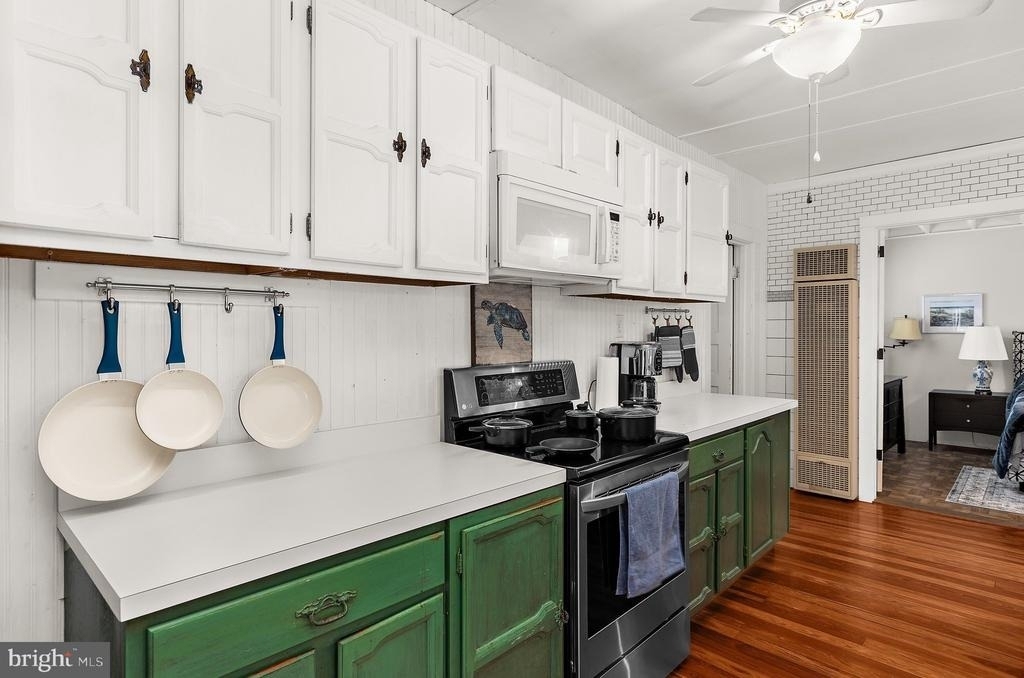 526 James Avenue - Photo 16