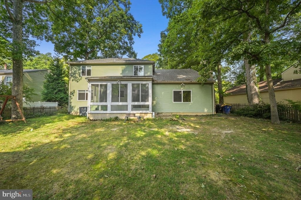 44 Freedom Drive - Photo 2
