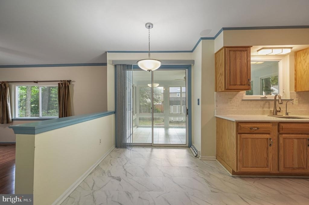 44 Freedom Drive - Photo 3