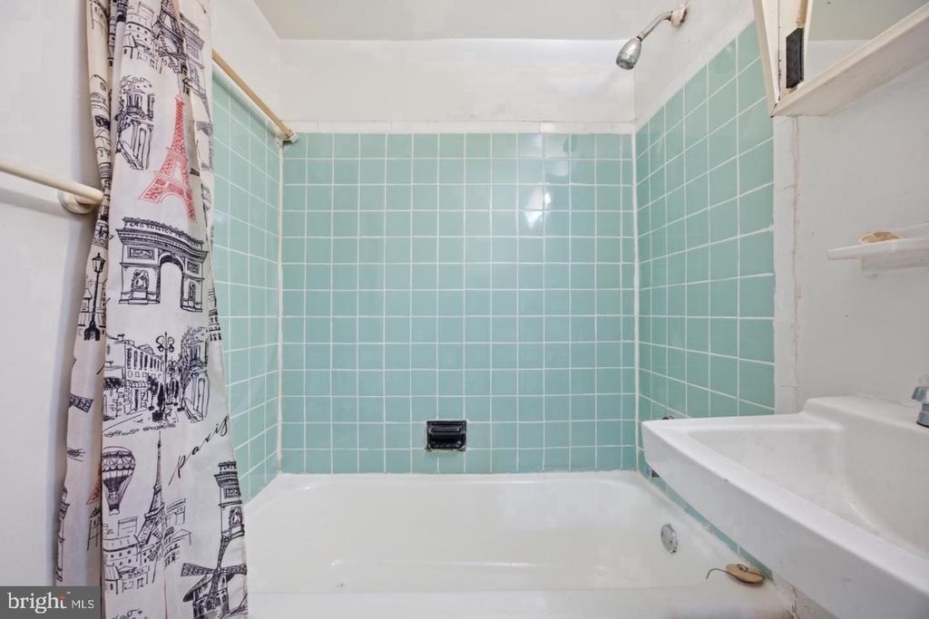1307 Congress Street Se - Photo 12