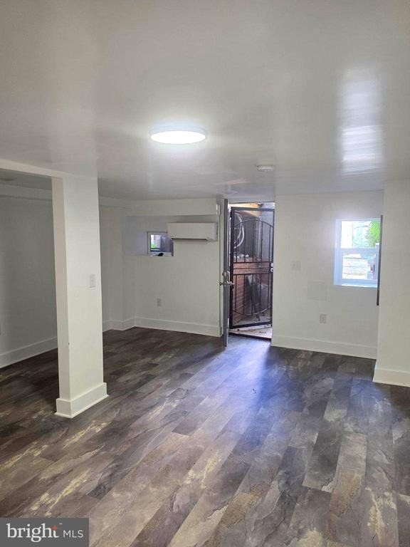 1204 Monroe Street Nw - Photo 2