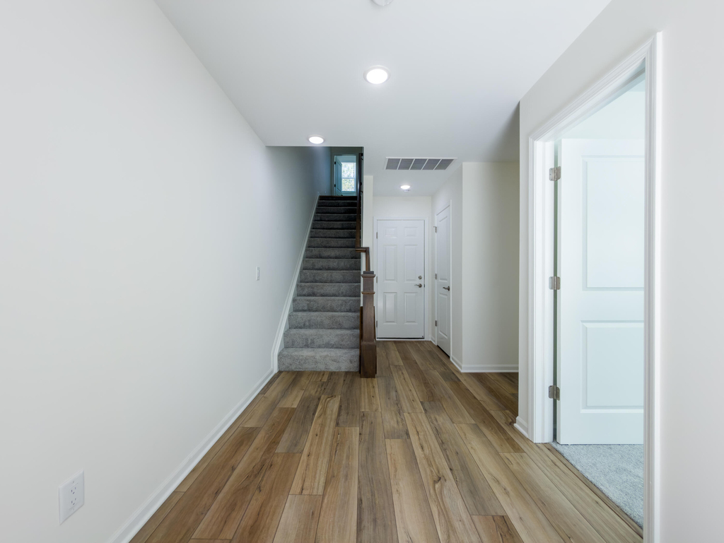 25552 Tolstoy Trail - Photo 2