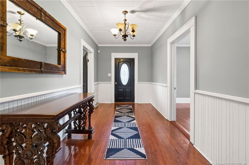 423 E Edinborough Avenue - Photo 4